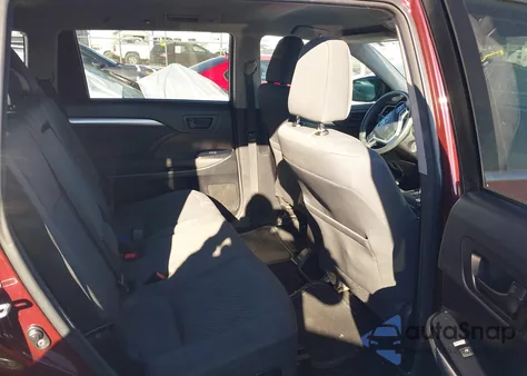 2014 Toyota Highlander Le z USA, uszkodzony, nr VIN 5TDZARFH4ES008886